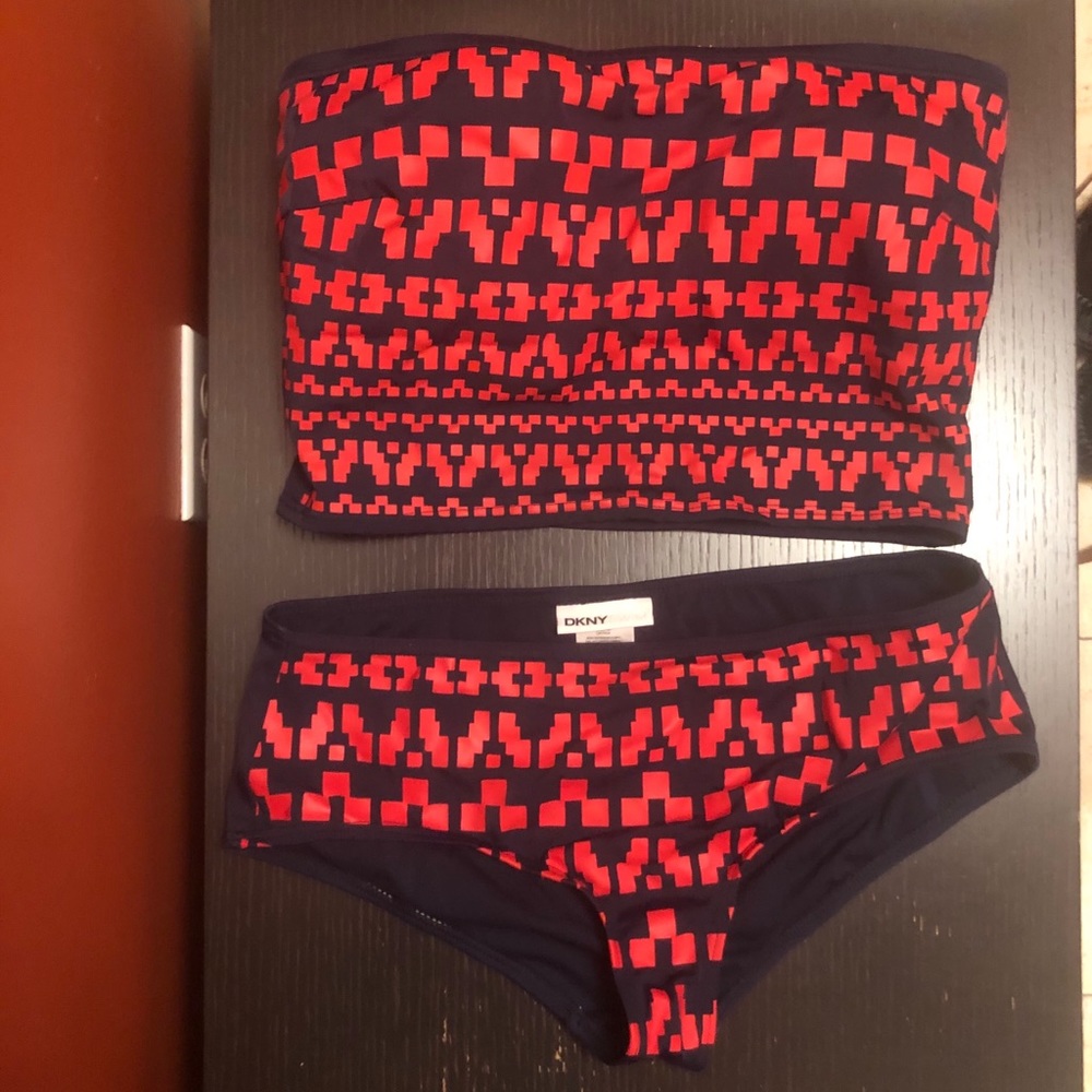 DKNY SWIM Geometric Bandeau Top and Scuba Bottom